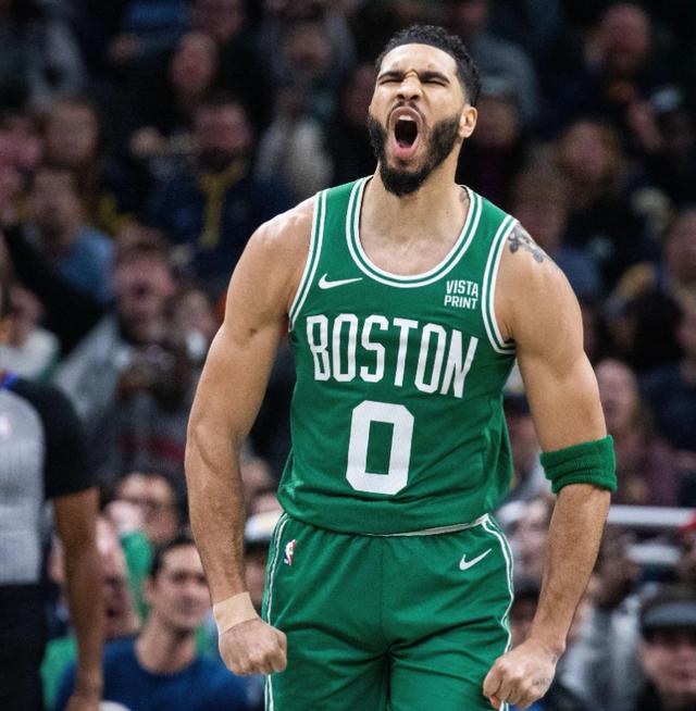 大比分获胜首场状态出色，C9观众沸腾！，塔图姆重返赛场全场沸腾不已