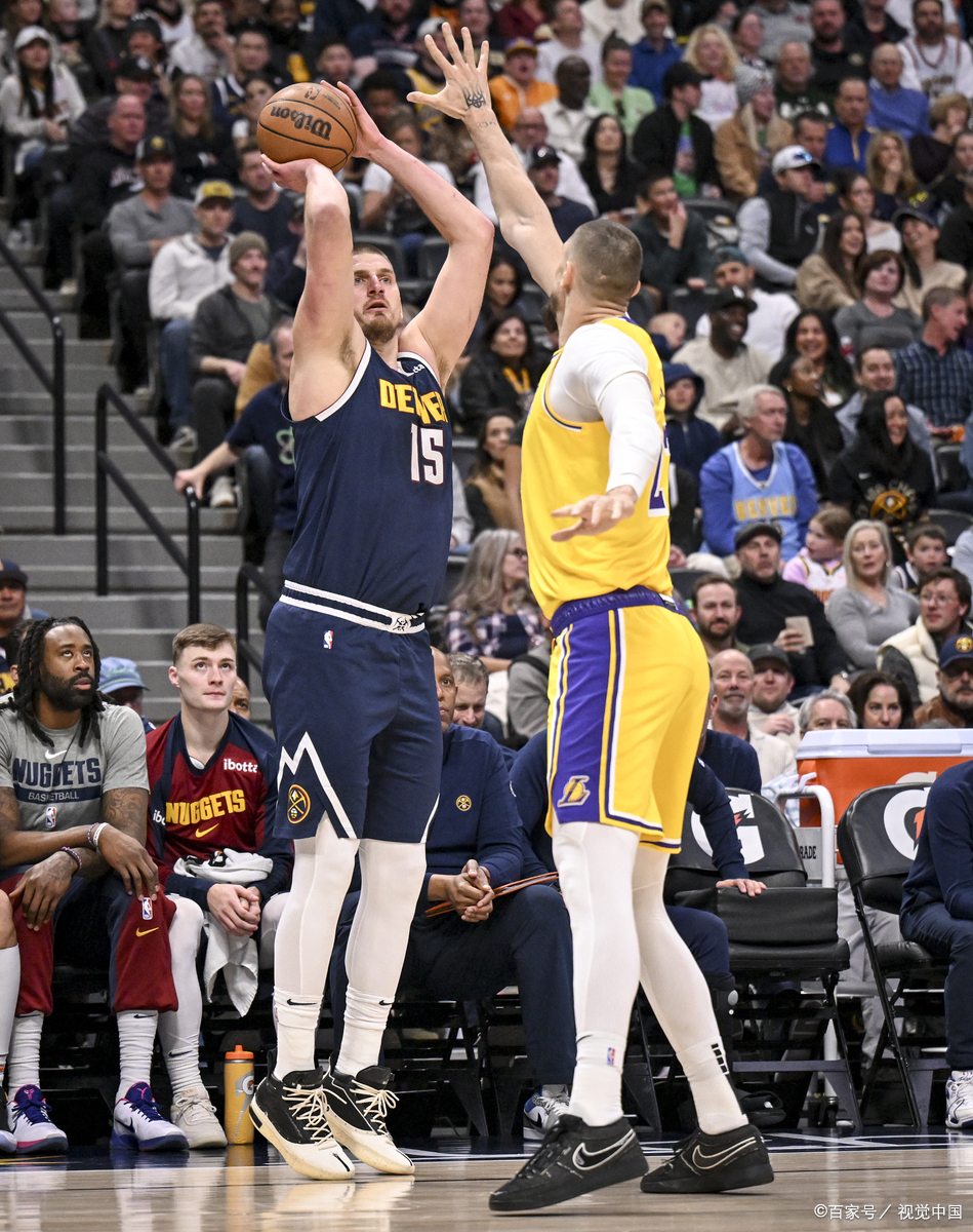 NBA季后赛赛程吃紧；犹他爵士赛前临场应变；管理层满意；临场指挥获称赞(临场发挥的76个技巧)