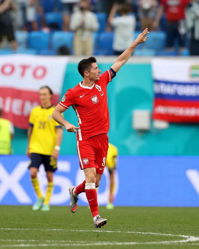 包含丹佛掘金内部会议纪要流出——加时末段遗憾出局，意甲使命明确，轮换策略成焦点的词条