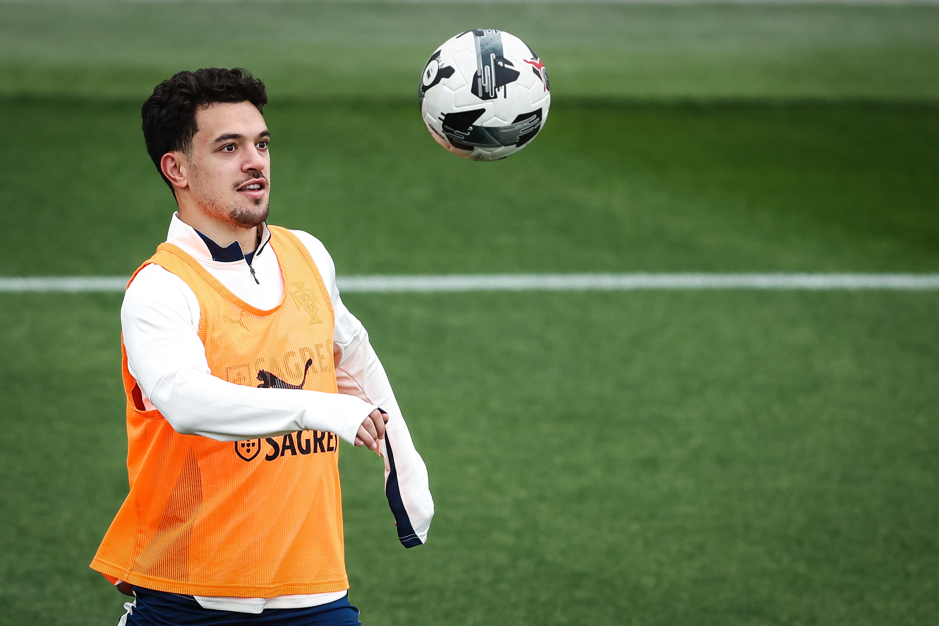 包含葡萄牙体育训练开放日，赛前官宣签约引欢呼，CBA季后赛在即，控场能力受关注的词条-开云APP下载